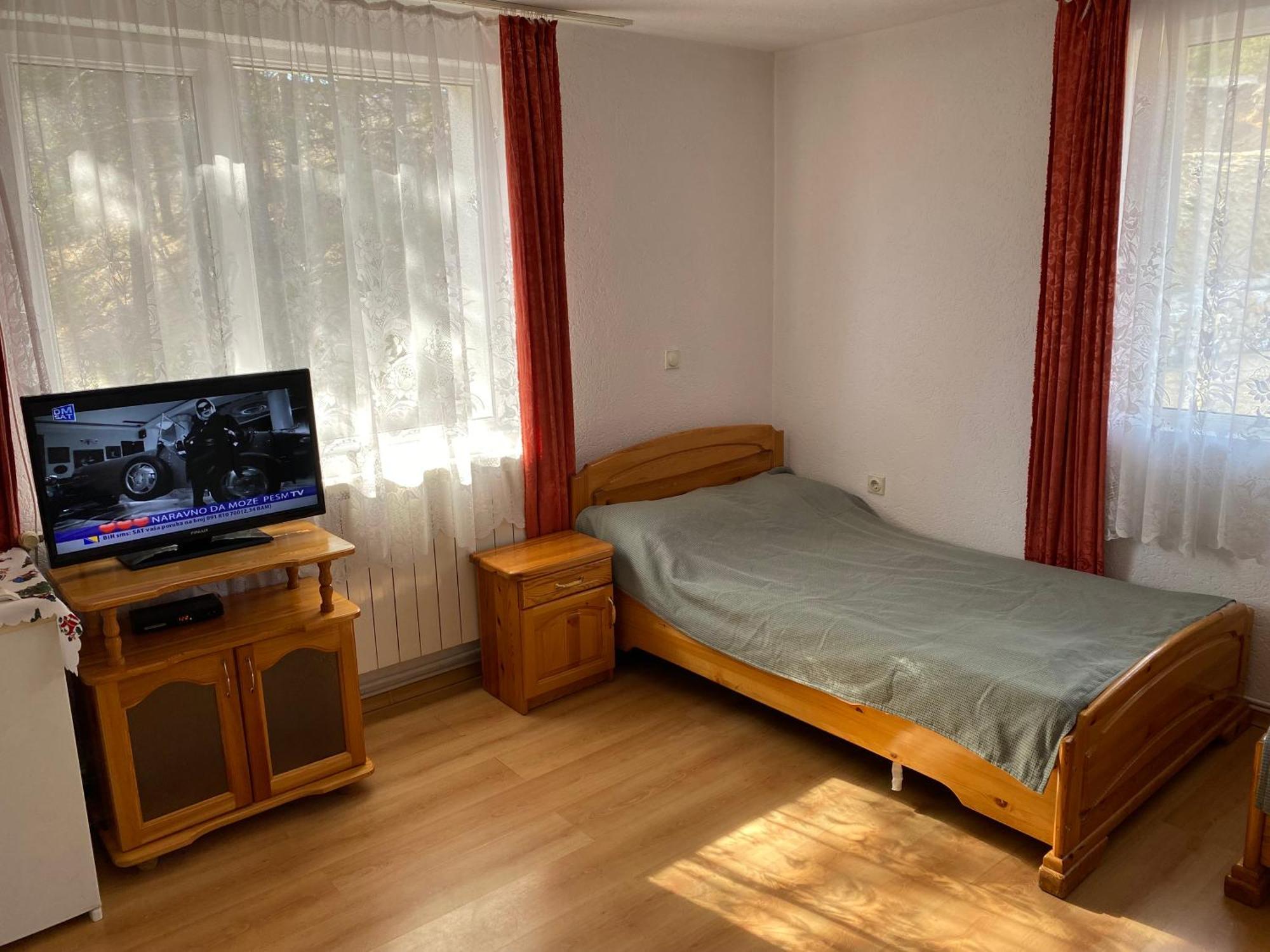 Къща За Гости "Марина Ливада" Velingrad Exterior photo